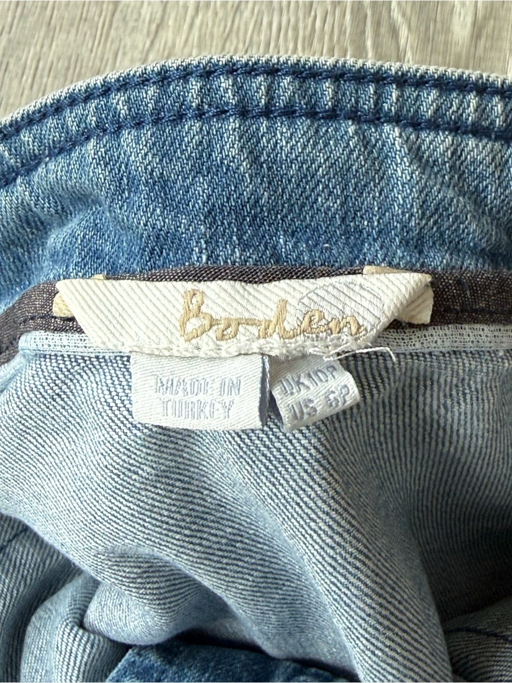 Boden Denim A line button down Mini Skirt w/ patch pockets utility cargo retro - Picture 3 of 8